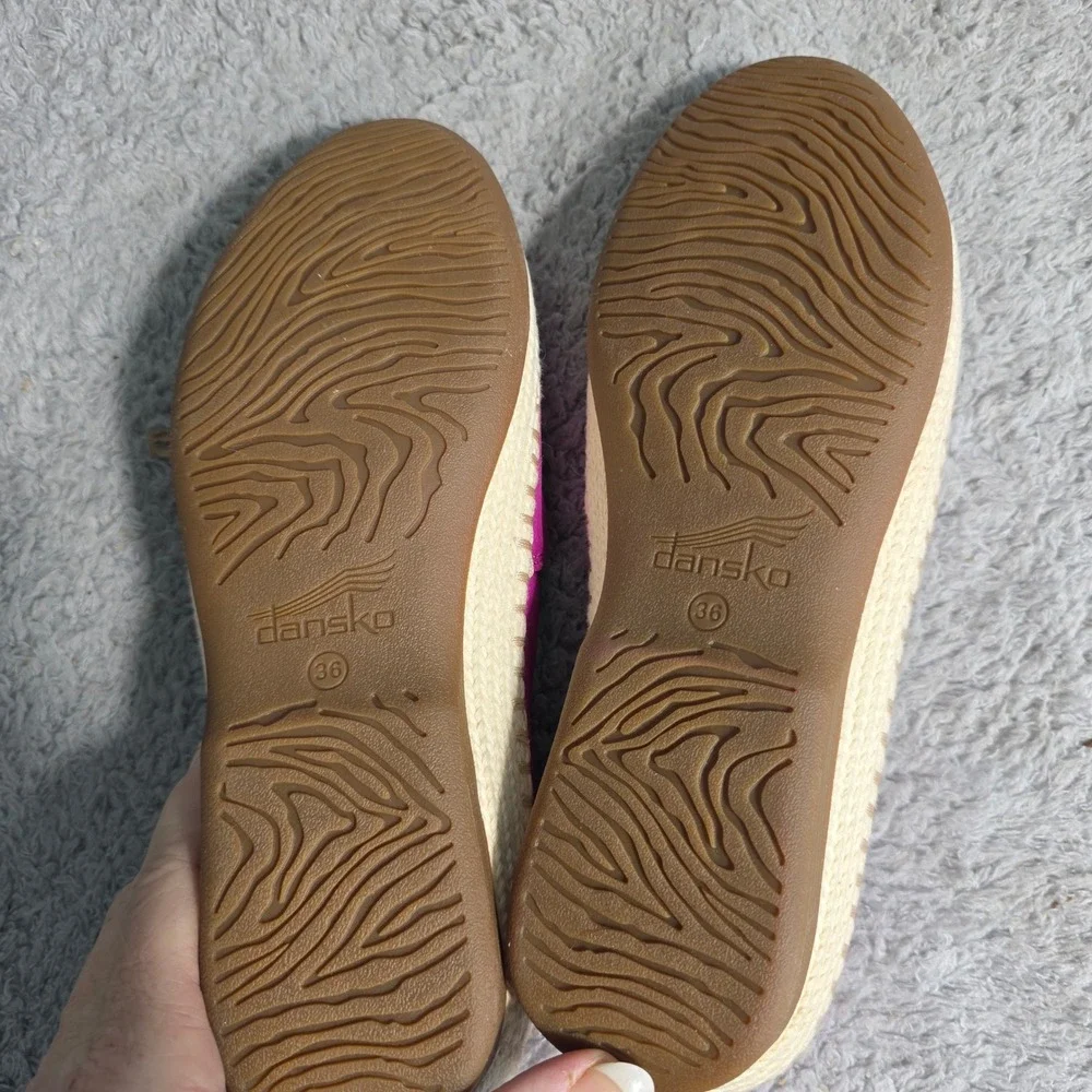 Dansko Lesley Nubuck Leather Fuchsia‎ Espadrille Flats Slip On Shoes Women EU 36